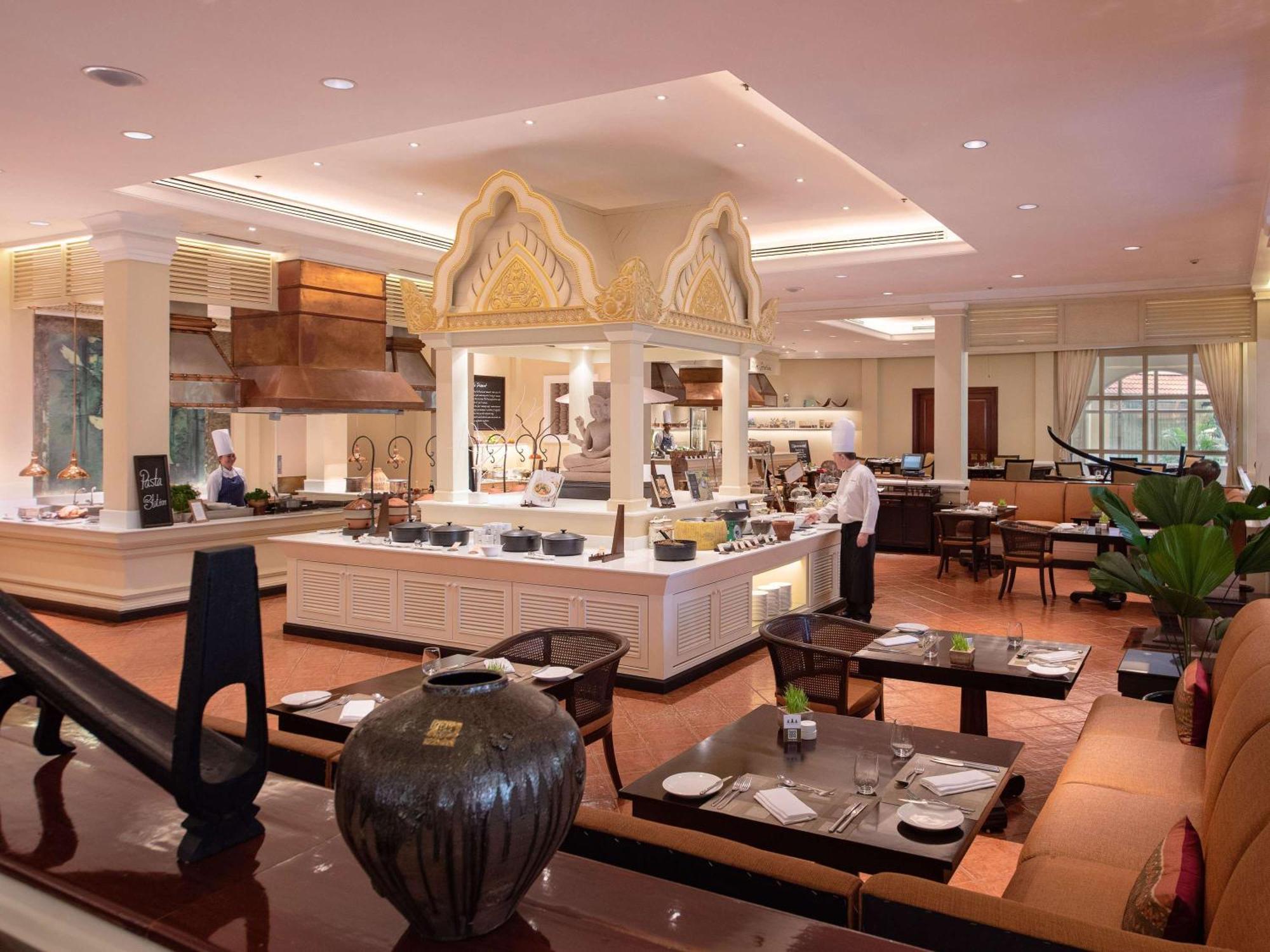 Sofitel Angkor Phokeethra Golf & Spa Resort Ciudad de Siem Riep Exterior foto