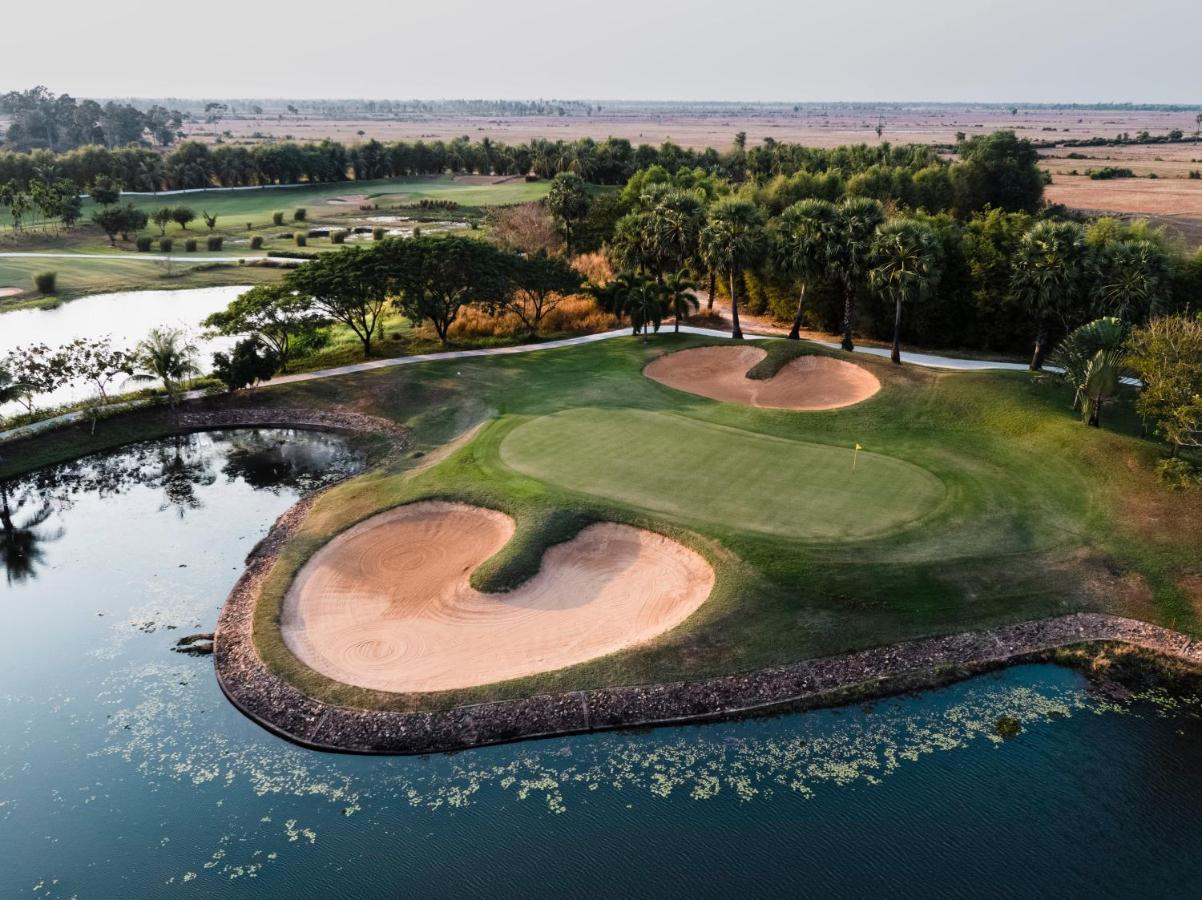 Sofitel Angkor Phokeethra Golf & Spa Resort Ciudad de Siem Riep Exterior foto